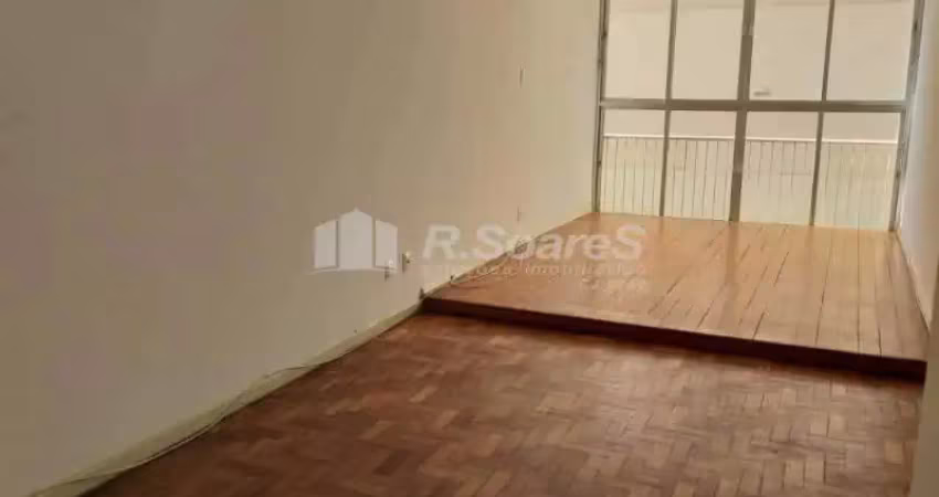 Apartamento com 2 quartos à venda na Rua Felisberto de Menezes, Praça da Bandeira, Rio de Janeiro
