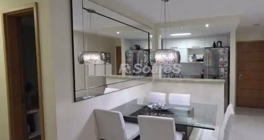 Apartamento com 3 quartos à venda na Avenida Jaime Poggi, Jacarepaguá, Rio de Janeiro