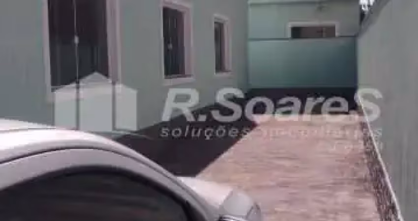 Casa com 3 quartos à venda na Rua Coronel Laurênio Lago, Marechal Hermes, Rio de Janeiro