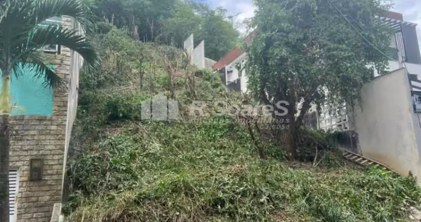 Terreno à venda na Rua Moacir dos Santos Lima, Vila Valqueire, Rio de Janeiro