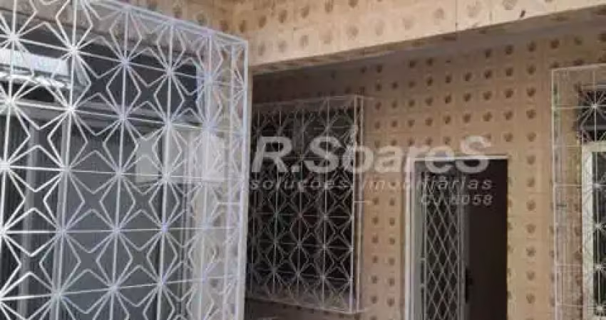 Casa com 2 quartos à venda na Rua Manacéa, Madureira, Rio de Janeiro
