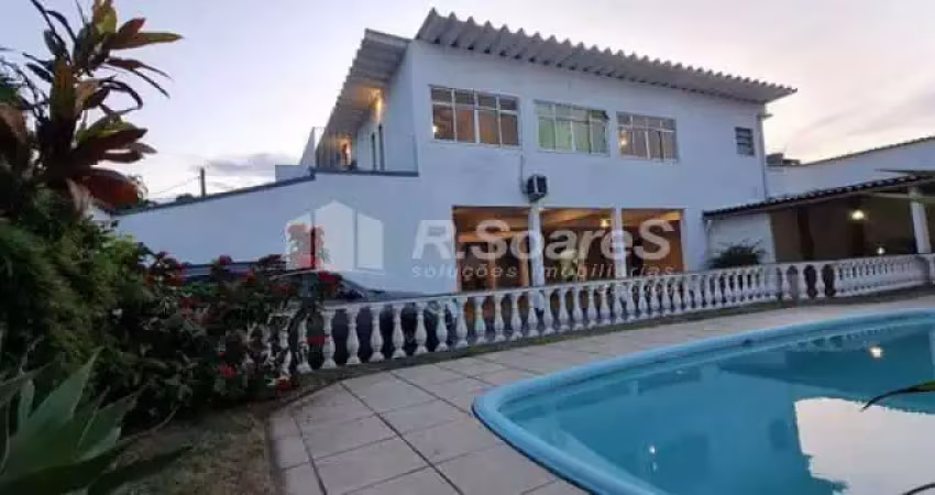 Casa com 5 quartos à venda na Rua Desembargador Gastão Macedo, Praça Seca, Rio de Janeiro