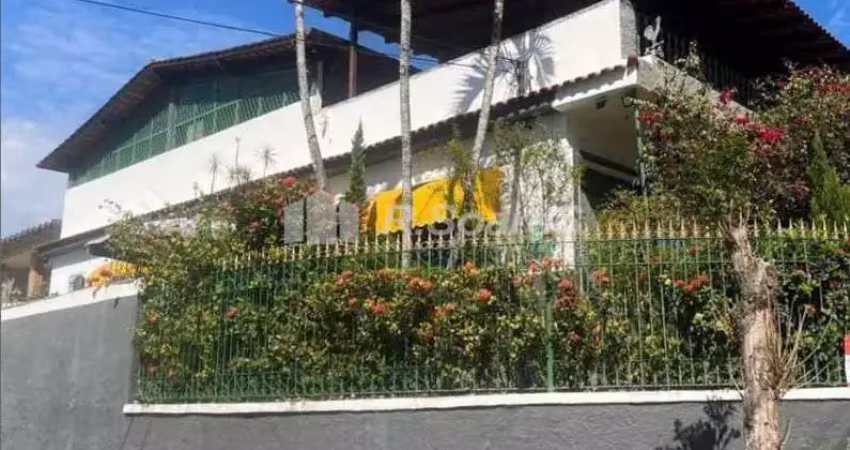 Casa em condomínio fechado com 3 quartos à venda na Rua Arcozelo, Vila Valqueire, Rio de Janeiro