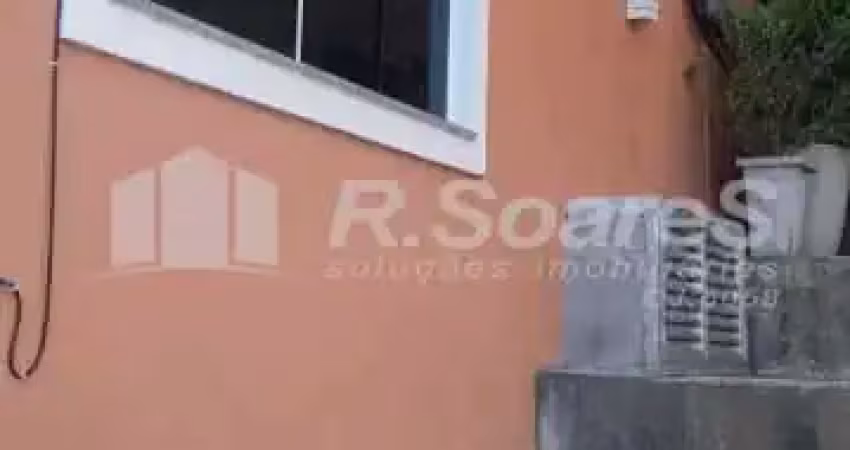 Apartamento com 2 quartos à venda na Rua Luís Beltrão, Vila Valqueire, Rio de Janeiro