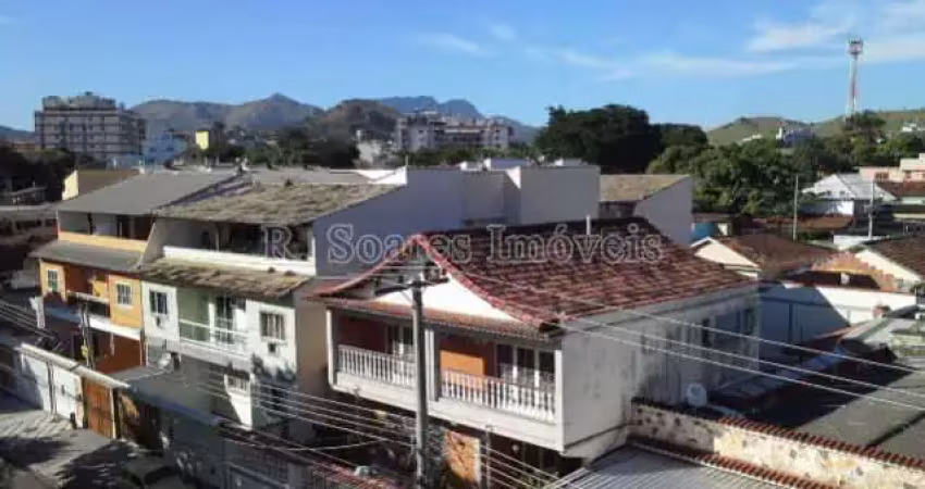 Apartamento com 3 quartos à venda na Rua Potirendaba, Vila Valqueire, Rio de Janeiro