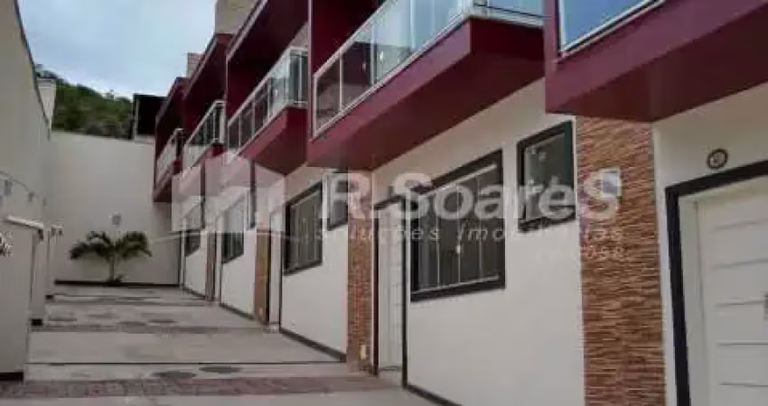 Casa em condomínio fechado com 2 quartos para alugar na Avenida Marechal Rondon, São Francisco Xavier, Rio de Janeiro