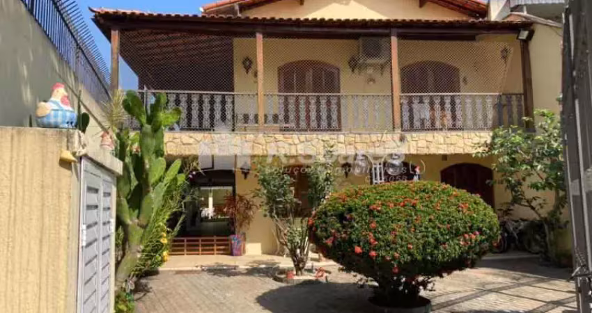 Casa em condomínio fechado com 4 quartos à venda na Rua Rui Mafra, Vila Valqueire, Rio de Janeiro