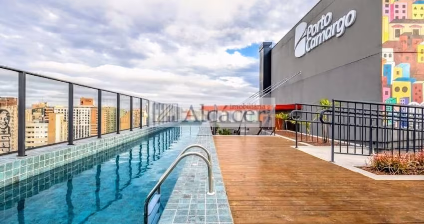 Apartamento para alugar, 27.00 m2 por R$2800.00  - Centro - Curitiba/PR