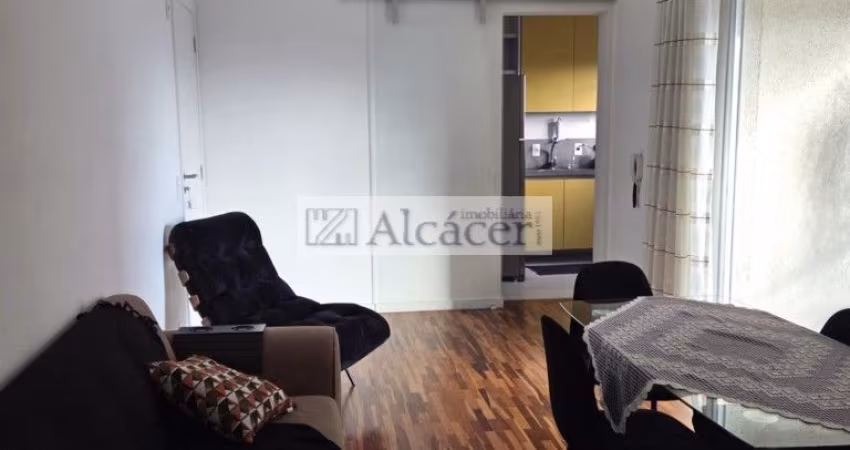 EXCELENTE APARTAMENTO TODO MOBILIADO NO CENTRO/BATEL.