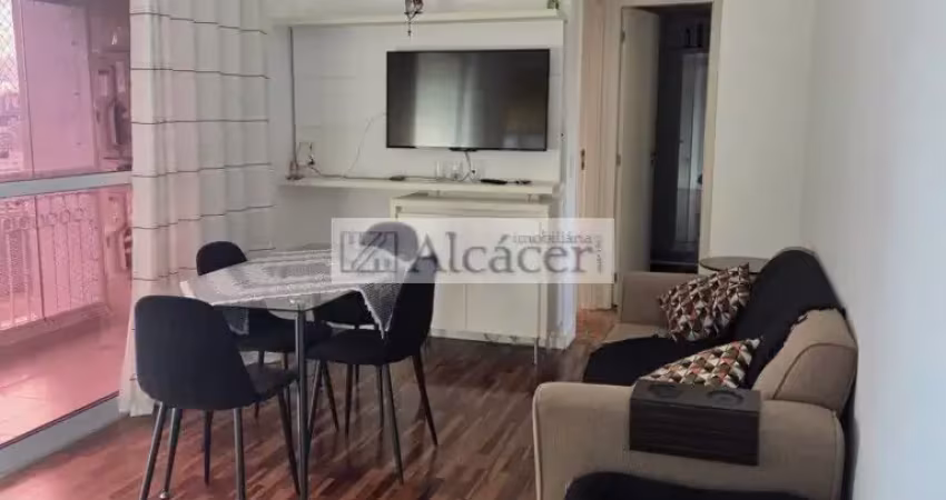 Excelente apartamento todo mobiliado no centro/batel.