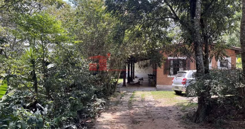 Casa em Jardim Colibri  - Lote: 22.000m2  -  Cotia - Código 910