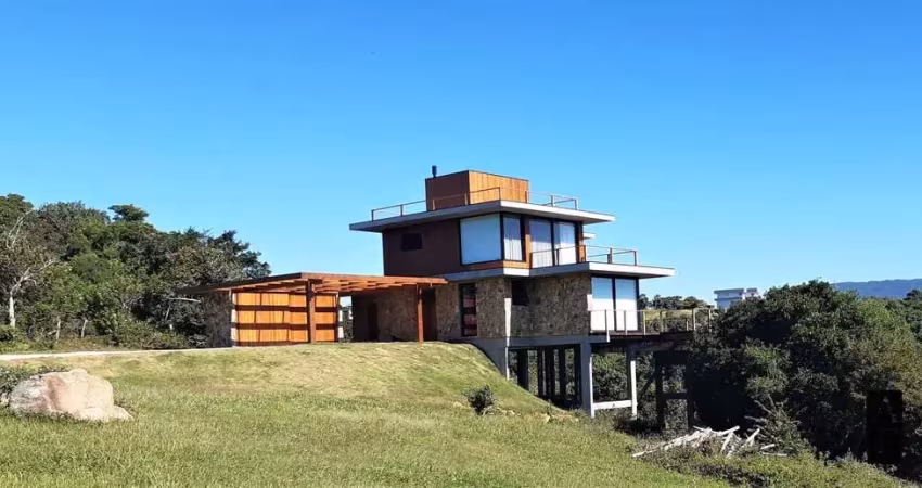 Casa Alto Padrão à Venda