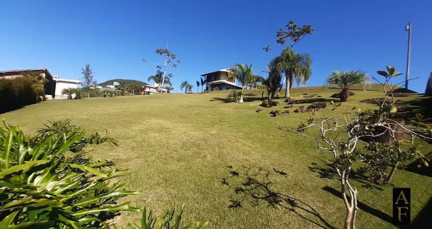 Belíssima Propriedade à Venda