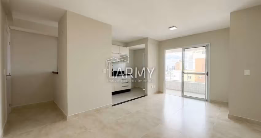 Apartamento com 3 quartos para alugar na Rua Manoel Corrêa, 685, Costeira, Paranaguá