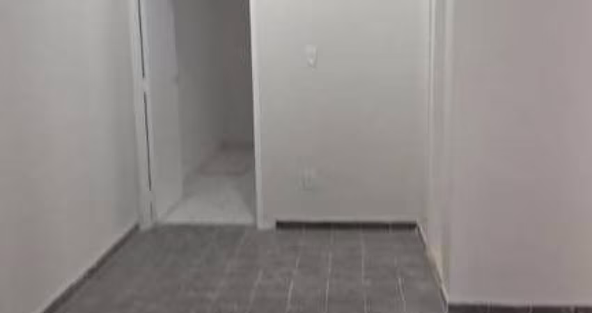 Casa com 2 quartos para alugar no Parque Edu Chaves, São Paulo 