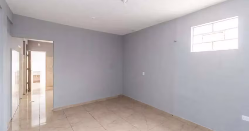 Casa com 2 quartos para alugar no Parque Edu Chaves, São Paulo 
