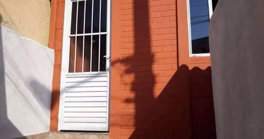 Casa com 2 quartos à venda no Jardim Virgínia Bianca, São Paulo 
