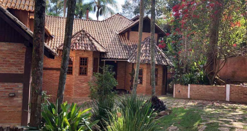 Casa com 4 quartos à venda no Centro, Mairiporã 