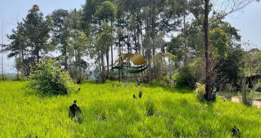 Terreno à venda no Loteamento Colinas Verdes, Atibaia 