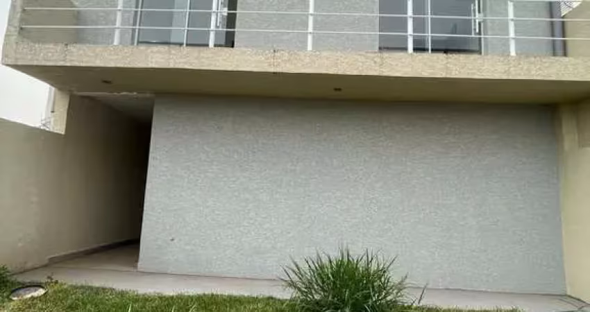 Casa á venda em Atibaia/SP