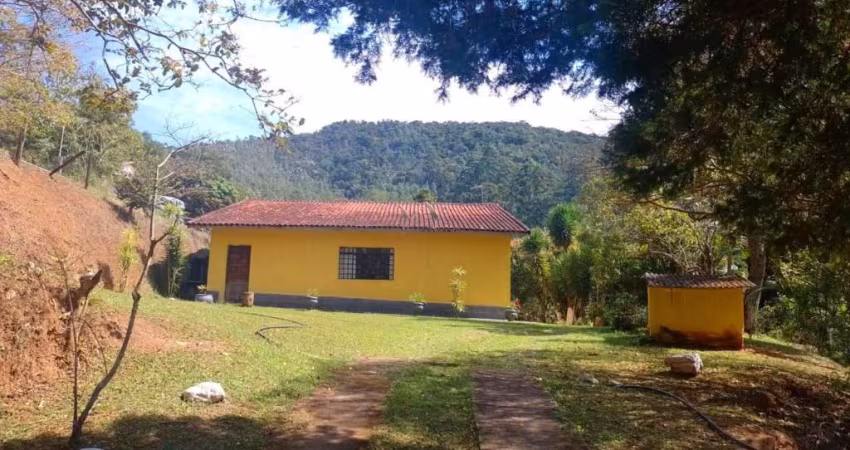 Sítio à venda - 24 mil mts² em Nazaré Paulista SP