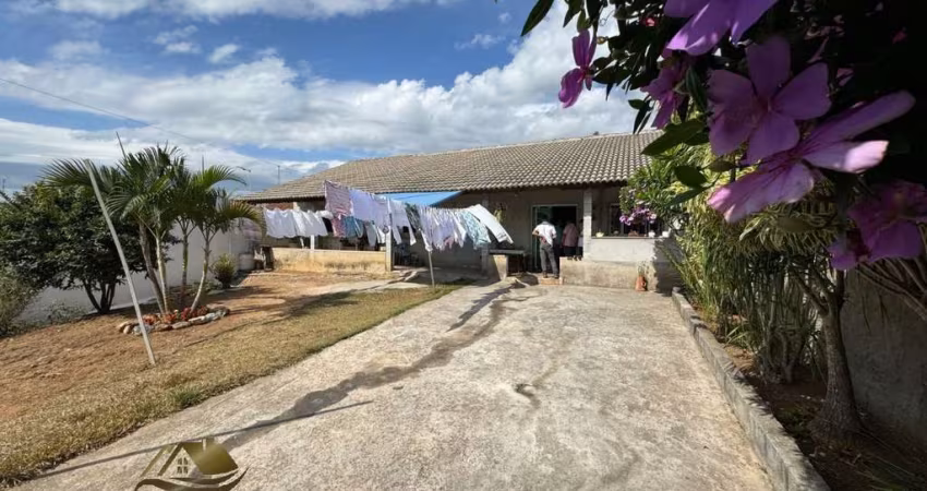 Casa á venda em Terra Preta, Mairiporã/SP