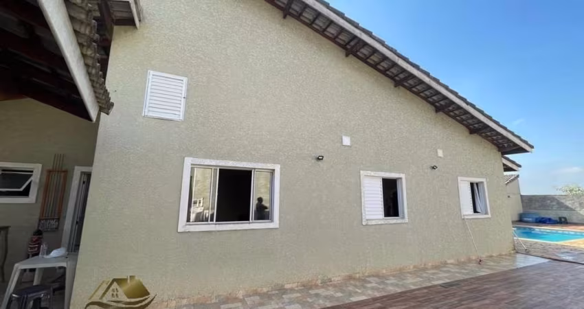 Casa de campo á venda em Terra Preta, Mairiporã/SP