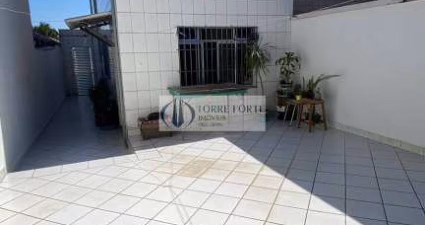 Lindo sobrado 3 dormitórios 2 vagas no Jardim Independencia