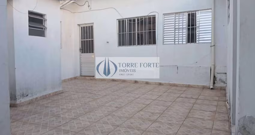3 casas no mesmo terreno na Vila formosa