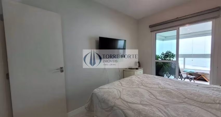Maravilhoso apartamento 3 dormitórios, 1 suíte, 2 vagas frente para o mar