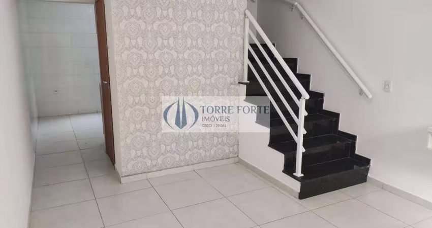 Sobrado com 2 domitorios 2 suites com vaga em Itaquera.
