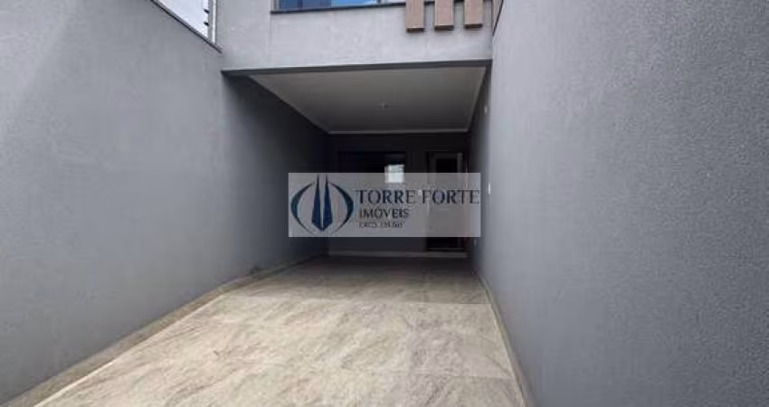 Lindo sobrado com 2 suites 2 vagas de garagem na Vila Antonieta .