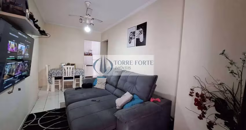 Lindo apartamento 1 dormitório, 1 vaga a 50 metros da Praia