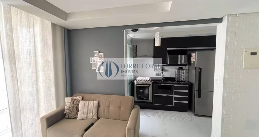 Apartamento 2 dormitórios, 1 banheiro, 1 vaga, Jardim Vila Formosa