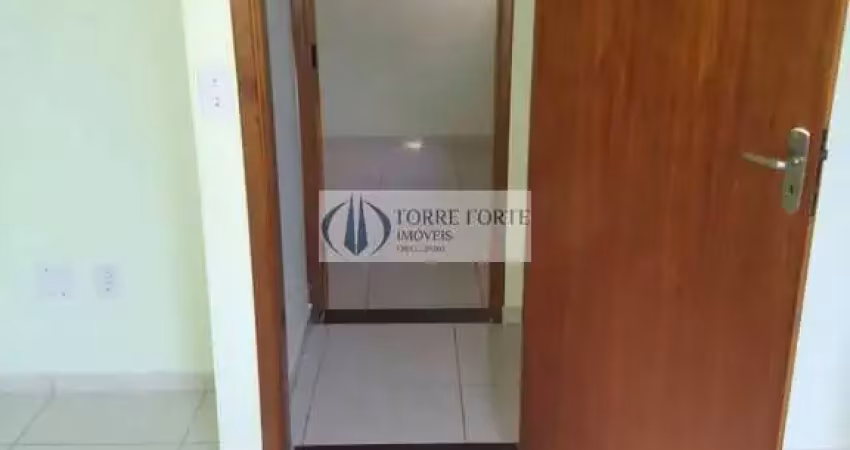 Sobrado com sacada 2 dormitorios 2 suites 1 vaga no jardim romano.