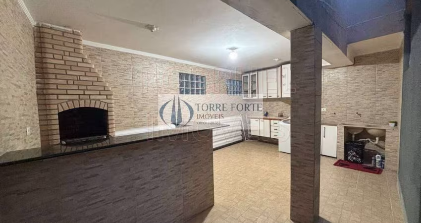 Bela Casa terrea com 2 dormitorios 1 suite 2 vagas no Jardim Vila Formosa .