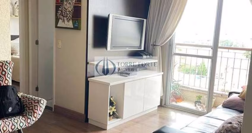 Apartamento para alugar, 2 dormitórios, 47 m2, 1 vaga, na Rua Rego Barros