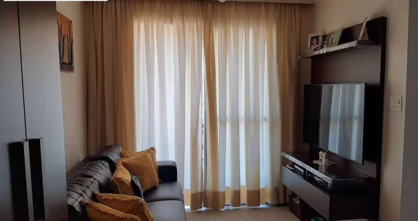 Apartamento com 2 dormitórios no Jardim Imperador. Aceita Permuta !!