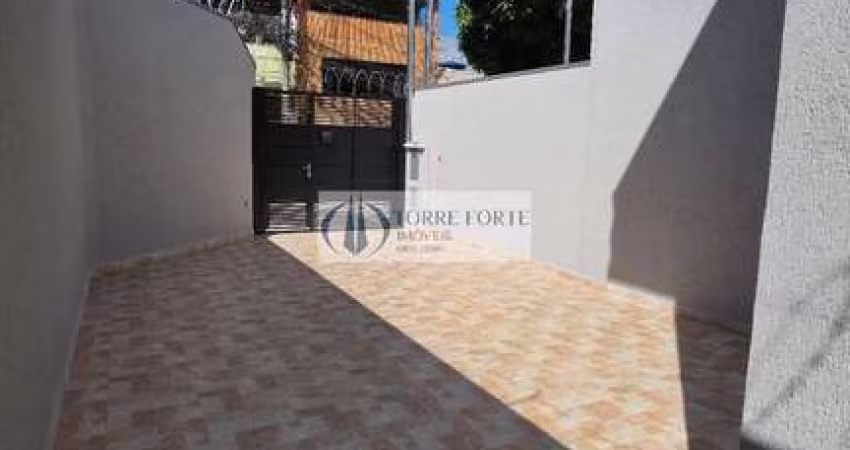 Sobrado Novo com 2 dormitorios 3 vagas de garagem no Lajeado.