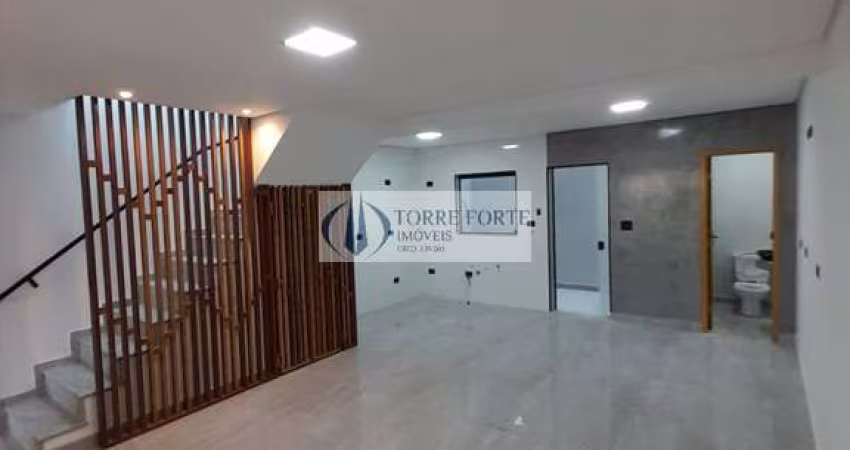 Linda casa com 3 dormitórios e 2 vagas em Santo André