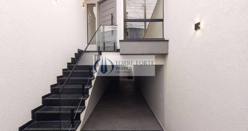 Sobrado Novo com 3 dormitorios 1 suite 5 vagas  na Vila Santa Isabel.