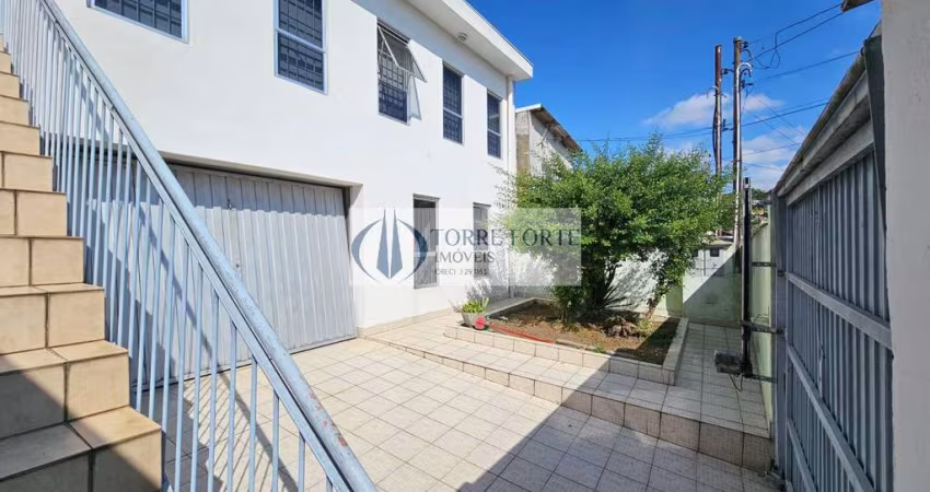 Linda Casa  com 3 dormitórios em Ermelino Matarazzo