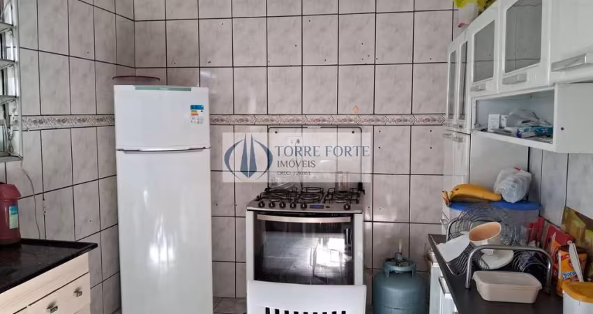 Casa com 2 dormitorios sem vaga de garagem na Vila Carrão .
