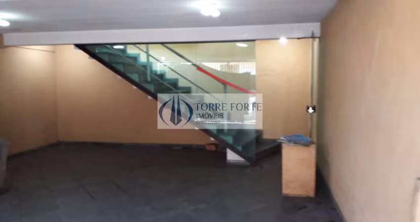 Linda casa com 3 dormitórios e 3 vagas em Perdizes