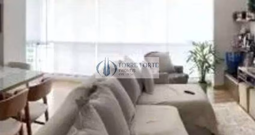 Lindo apartamento de 2 dormitórios, varanda gourmet, 2 vagas em Santo Amaro