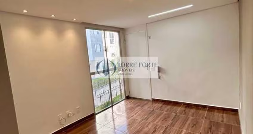 Apartamento Reformado no Parque Ipê (z.o.) 2 dormitórios e 2 vagas