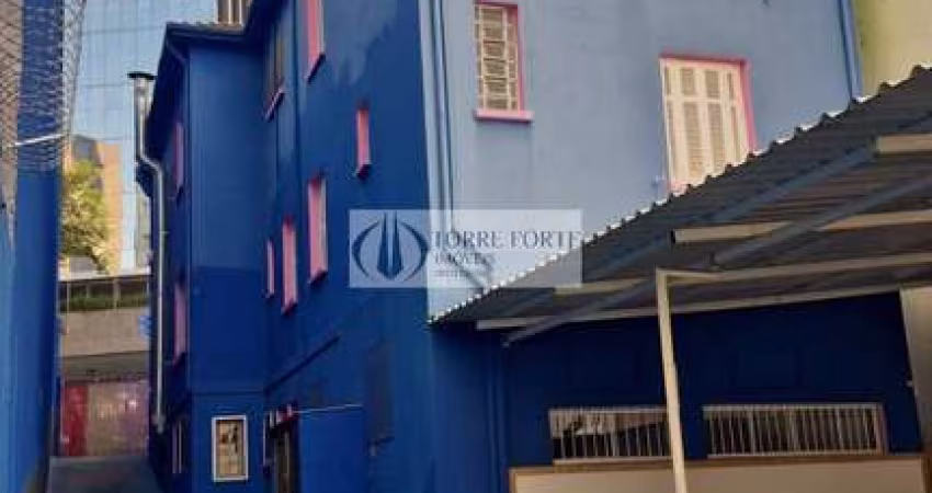 Salas comerciais com 17 salas, edícula e 6 vagas no Jardim Paulista