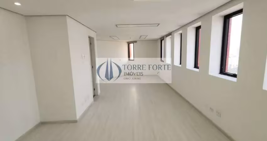 Sala comercial no centro da vila formosa com 1 vaga