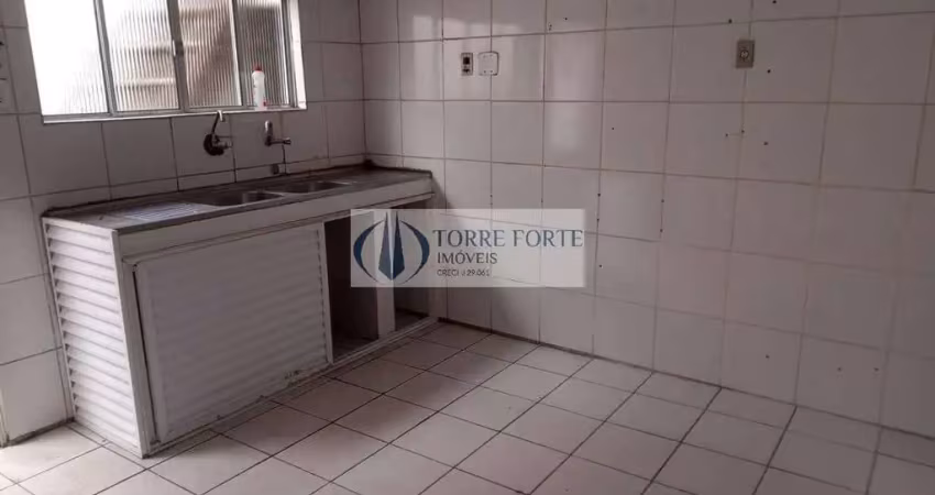 Casa terrea com 3 dormitorios 1 banheiro 1 vaga coberta em poa .
