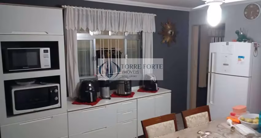 Casa 3 dormitórios, 2 banheiros e 2 vagas no jardim imperador